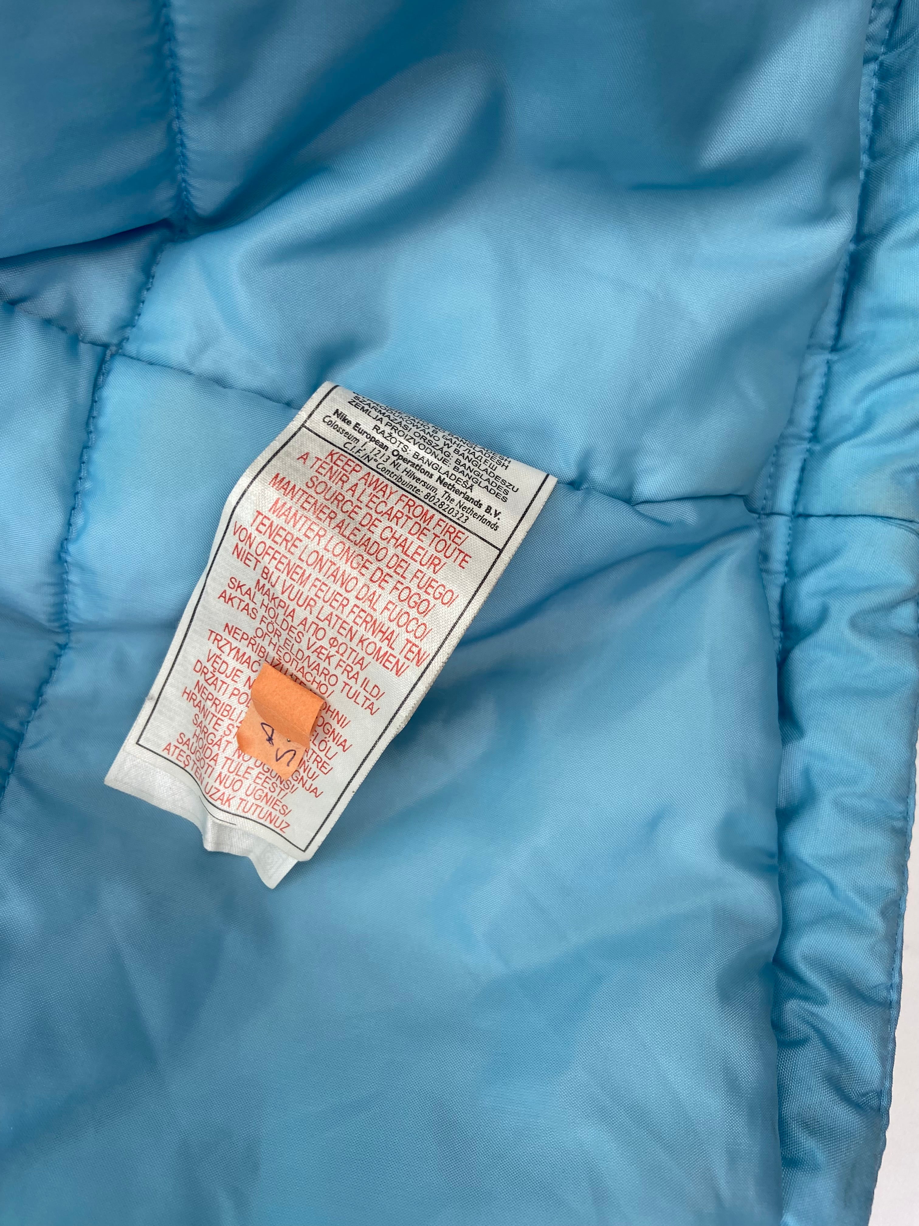 Nike Winterjacke (L)