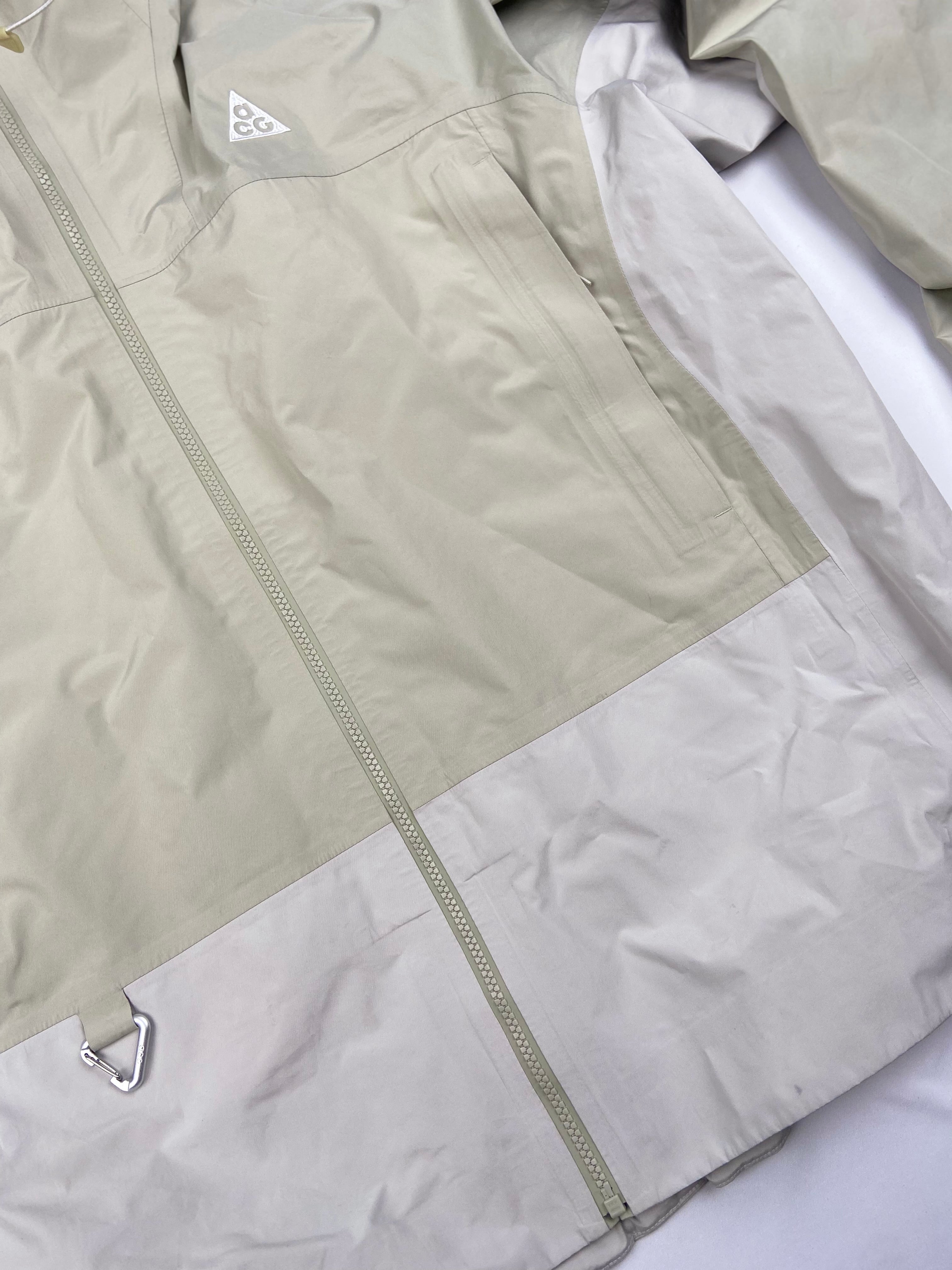 Nike ACG Storm-FIT ADV "Chain of Craters" Jacket (L)