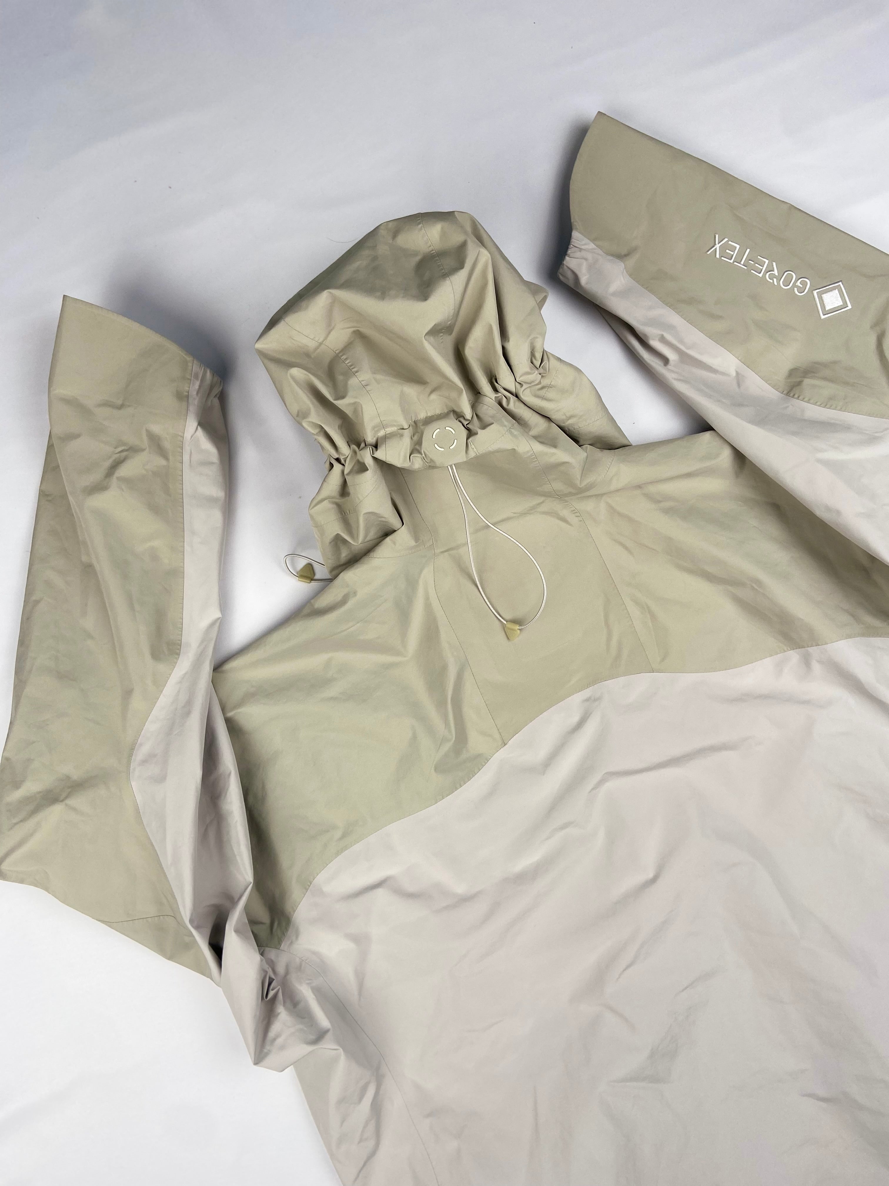 Nike ACG Storm-FIT ADV "Chain of Craters" Jacket (L)